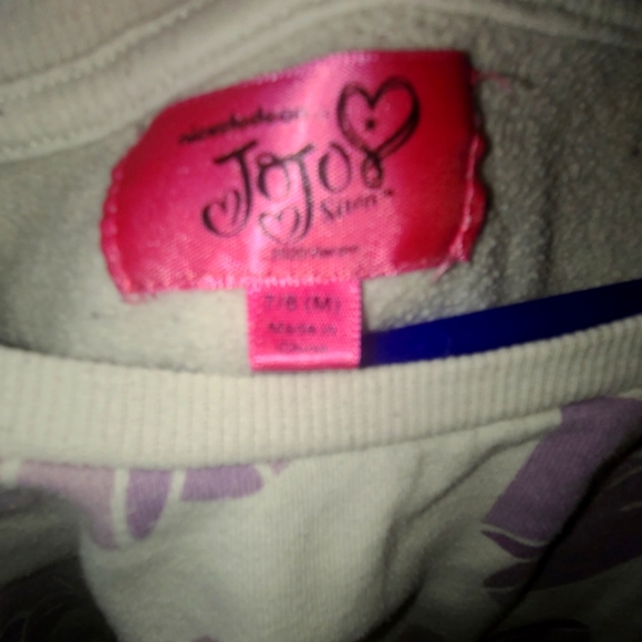 🍂🍂FALL SPECIAL🍂🍂Jojo Siwa Sweater size 7/8 - Picture 3 of 3